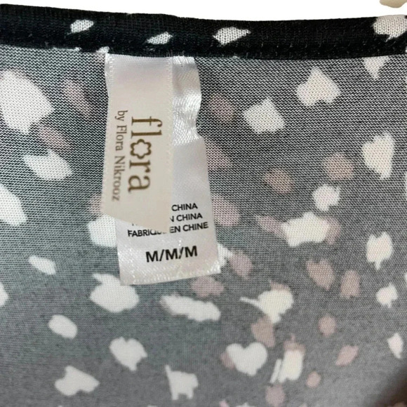 Flora Nikrooz Jacqueline Short Sleeved Robe - Picture 3 of 9